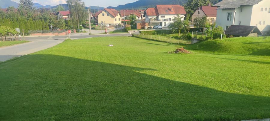 Spodnja parcela